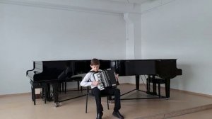 Назар Ненов, 2 класс, Ю.Гаврилов "Колобок" сл.н.п "Гуси-Гусочки" обр. В.Бухвостова