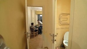 Лайфхак про освежитель воздуха в туалете =))