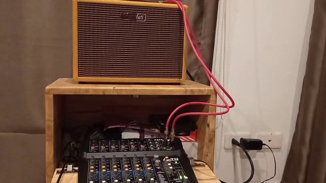 Fender monterey tweed + mixer alto zmx 122fx смотреть онлайн