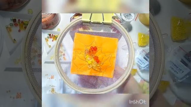 Брошь Кленовый лист/Maple leaf brooch #вышивка на фетре/ #бисероплетение #брошь #ручнаяработа
