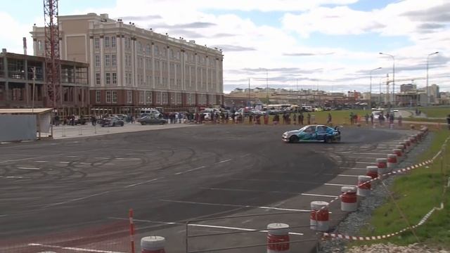 Стритрейсеры Верхняя Пышма 25 мая 2019г у музея смотреть онлайн