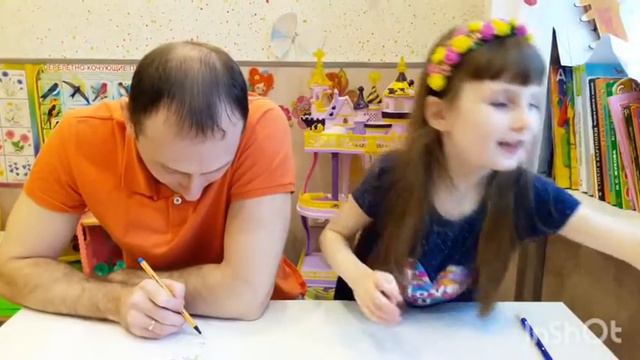 Рисуем дома Челлендж Алёнка-Фантазёрка vs Папа Выдуманные животные смотреть онлайн