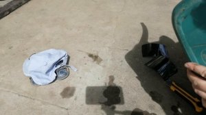 Попытка заклеить дыру в лейке