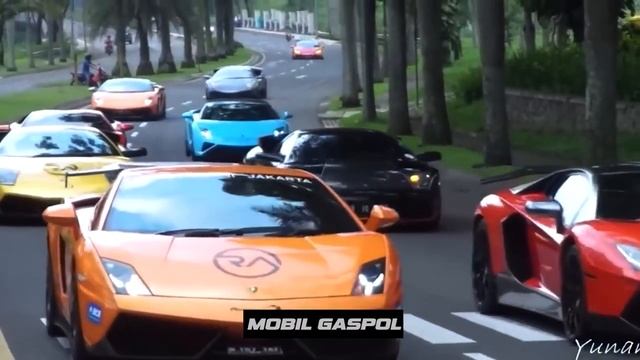 A Box Full of Cars, Roll Royce, Lamborghini, Ferrari, Porsche, Suzuki, Mclaren, Bugatti, Mercedes 9