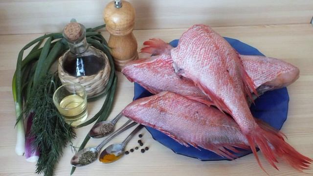 Морской окунь на мангале