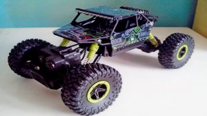 Джип 4WD Rock Crawlers на радиоуправлении с AliExpress. Монстр бездорожья!