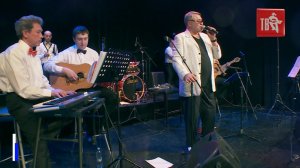 Владислав МЕДЯНИК - НЕ ХОЧУ УЕЗЖАТЬ