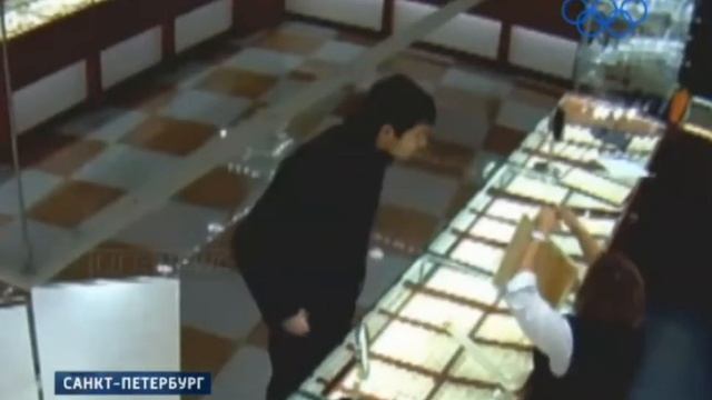 Видео: Грабителя Ноги Кормят. 2013 смотреть онлайн