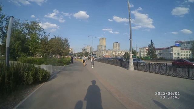 Отвез 5 заказов на моноколесе в Яндекс.Еда | 01.06.2023 смотреть онлайн