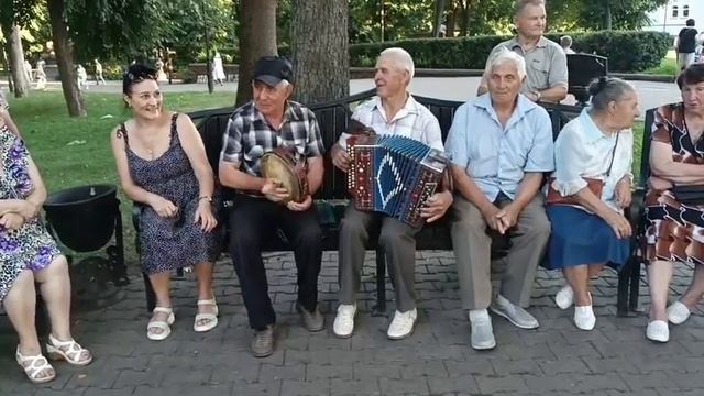 И опять полька влево! Гомель, парк. смотреть онлайн
