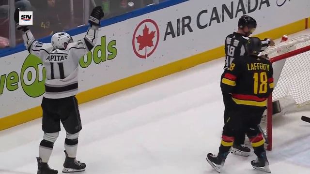 Anze Kopitar Ties 50th On NHL All-Time Point List With Goal смотреть онлайн