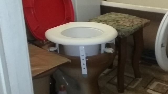 Туалет для людей с ограниченными возможностями | Мини ремонт в ванной смотреть онлайн