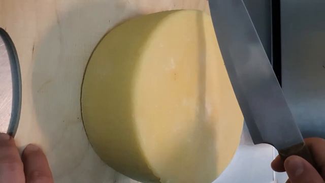 #сыр выдержка 3 месяца #смотрим #вкусно #еда #сыроварнядонецк #sergeevsyr смотреть онлайн