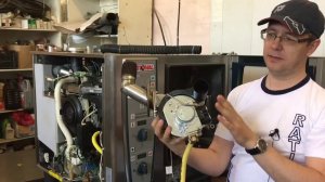 Ремонт пароконвектомата Rational CMP 61 газовая версия ошибка rE5