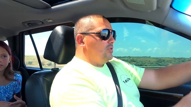 Едем в Одессу ВЛОГ Переезд Рум Тур нового отеля на МОРЕ My Family Life VLOG смотреть онлайн