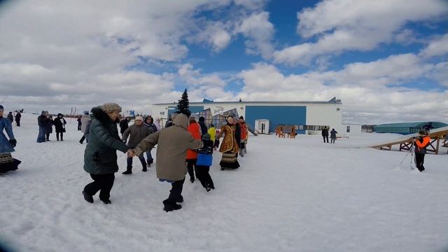 Масленица в ГК Сорочаны
Песня Московского Казачьего Хора - полно вам снежочки... смотреть онлайн