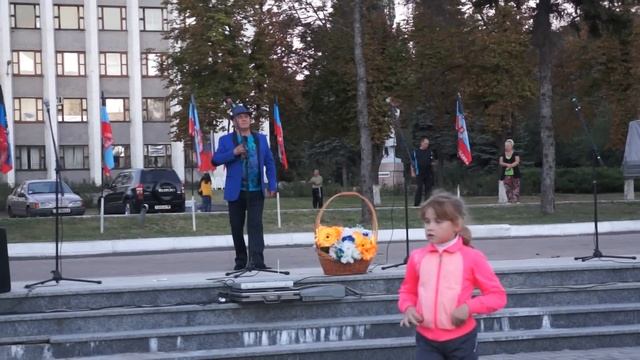 Геннадий Баже Такие сердца  2 сентября 2016 года  Донецк  День Петровского района