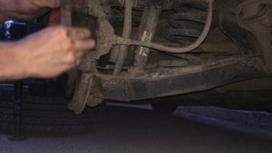 Замена задних тормозных колодок Mercedes w208 (CLK 230)/How replace rear brake pads Mercedes w208