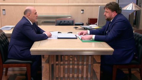 Михаил Мишустин провел встречу с генеральным директором "Росагролизинга"