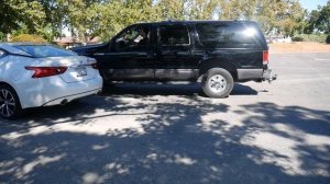 Ford Excursion- Крупнейший Внедорожник или Средний Грузовик?