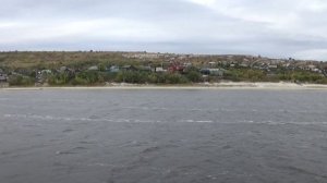 Т/х "Афанасий Никитин" на Саратовском вдхр 20-21.09.2021. Ж/д состав проходит по Сызранскому мосту.