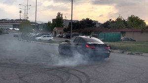 Агрессивная езда на M3 G80 в Дагестане