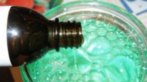 Как сделать жидкость для мыльных пузырей дома