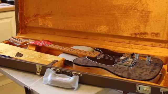 Fender Rarities Collection Blue Cloud Burst Telecaster-Unboxing смотреть онлайн