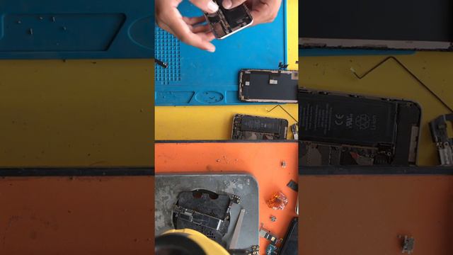 Iphone x charging 0% problem смотреть онлайн