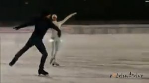 Красивое видео с Митсубиси. Танец авто