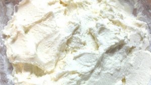 Вкусный творожный крем