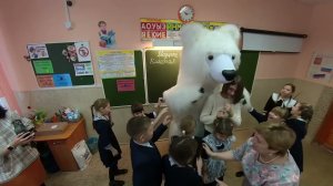 Белый медведь в подарок на день рождения