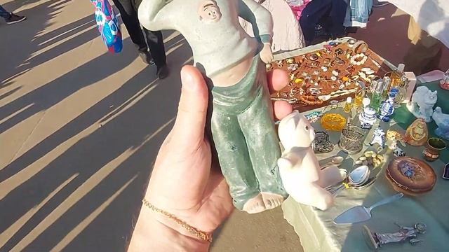 БАРАХОЛКА ПОЛНА ДОБРА  ??? Иван Рыбников Блошиный рынок  Москва Россия
