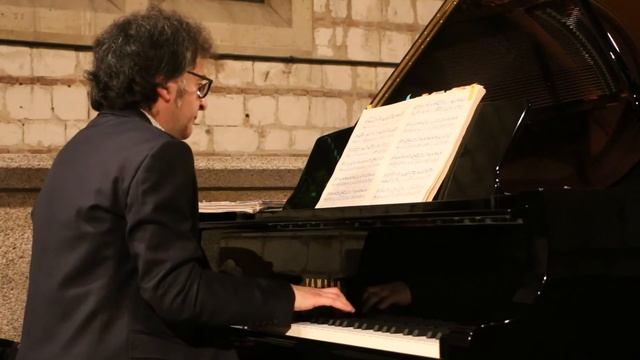 Chopin Mazurka en mi mineur op 41 n°1 смотреть онлайн