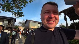 КИПИТ ЖИЗНЬ В ДЕРЕВНЕ В ПРОВИНЦИИ ХЭНАНЬ