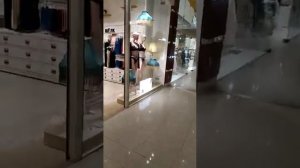 Город Сургут.ТРЦ Аура.