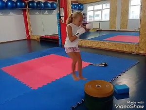 Саша-маваши, 8 лет. Развиваем скорость и координацию.