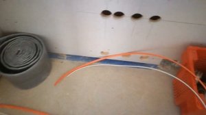 Электрик Прага. Сколько стоит установить розетку в квартире от застройщика в Праге.