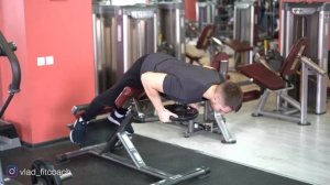 Экстензия на ягодицы с весом – техника выполнения