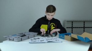 За сколько можно собрать робота с нуля? Тест - сборка конструктора VEX.