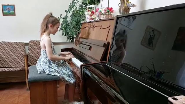 Дубас Ліза, В.Гіллок «Дзвіночки», Н.Торопова «Смішна полька». смотреть онлайн