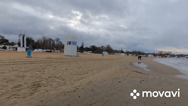 #Анапа. Сегодня 13.12.2022. Чёрное море. Центральный пляж. Воздух 14 Море 14. Прогулка по пляжу.