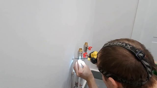 Установка накопительного водонагревателя 80 литров Electrolux