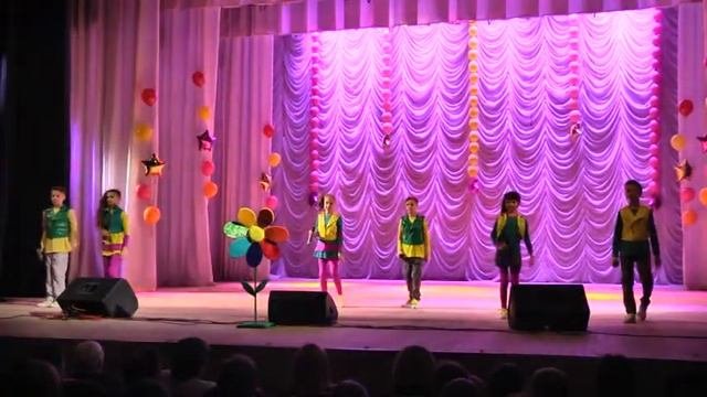 Лауреат конкурса Хрустальный Орфей, группа Цветик-семицветик - 