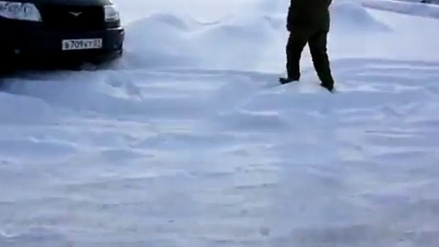 УАЗ ПАТРИОТ застрял на ровном месте – смотреть видео онлайн от «Сузи ...