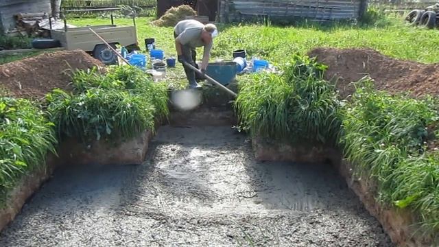 Строительство погреба в деревне. Часть 1. смотреть онлайн