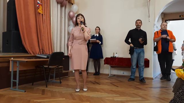 Слово первому учителю 11-Б класса [Последний Звонок 2022]