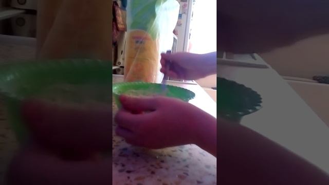 Кулинарное шоу с Юлей "Готовим оладьи за 5 минут".