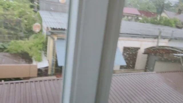 Лазаревское ?Шторм ?Холод Нас заливает и топит⛈️Сочи.
#ЛазаревскоеСочи#Дожди#Шторм#Погода