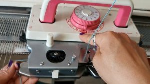 3 способа набора петель на вязальной машине. Заработок на однофонтурной машине